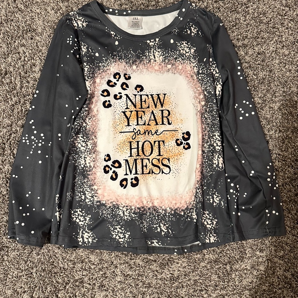 Girls New Year shirt size 8